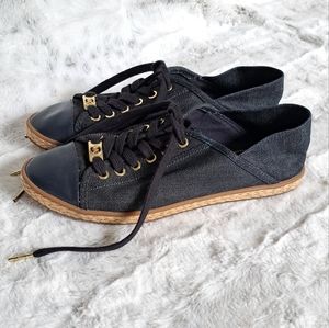 MICHAEL Michael Kors denim blue woven sneaker athletic shoe. Size 9.